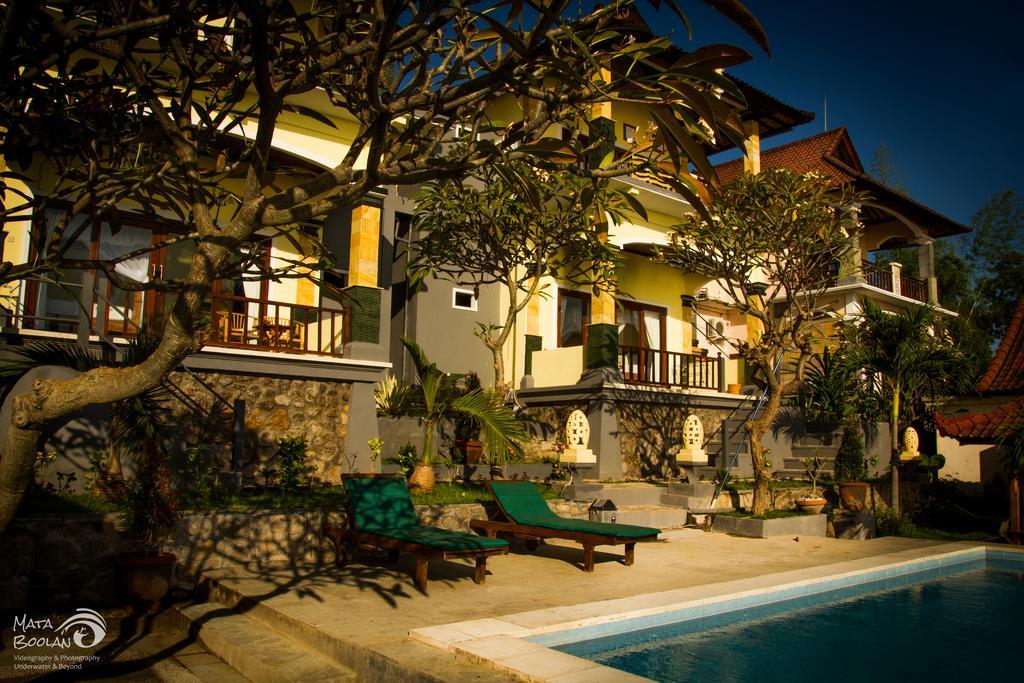 Beten Waru Bungalow And Restaurant Amed Dış mekan fotoğraf