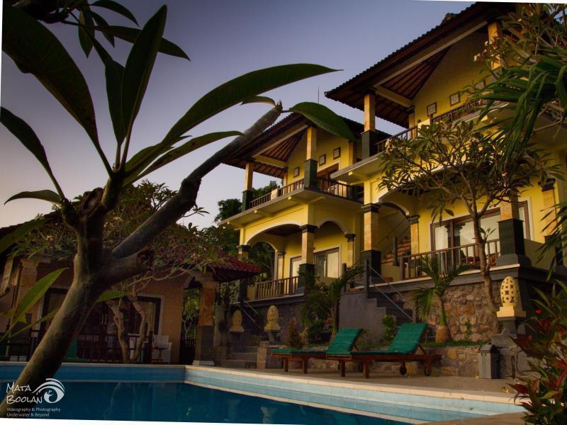 Beten Waru Bungalow And Restaurant Amed Dış mekan fotoğraf