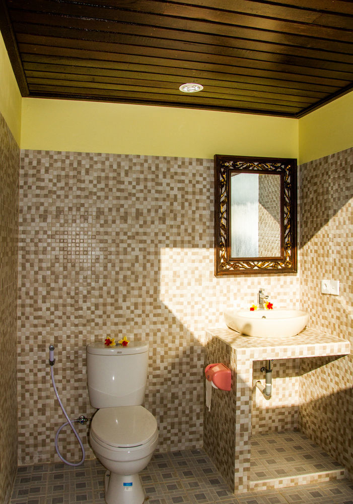 Beten Waru Bungalow And Restaurant Amed Dış mekan fotoğraf